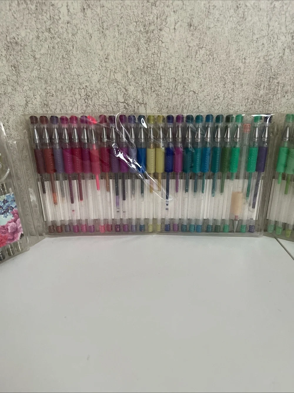 Aen Art Glitter Gel Pens 97 Count Multicolor Ink Pens